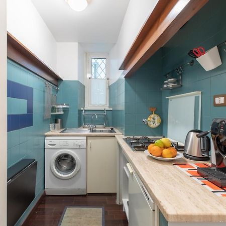 Iflat Colosseum Comfy House Rome Bagian luar foto