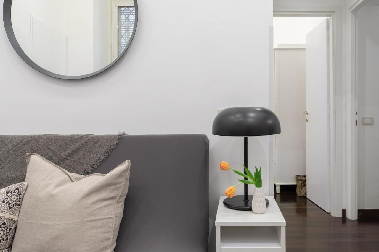 Iflat Colosseum Comfy House Rome Bagian luar foto