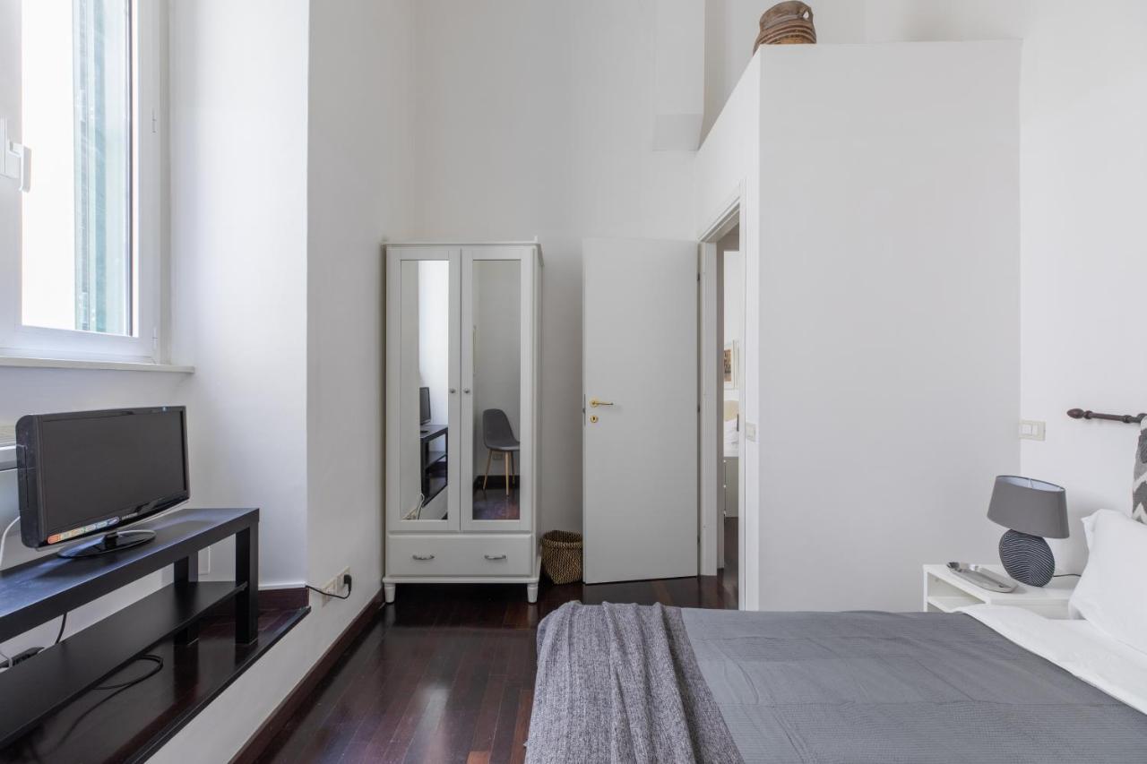 Iflat Colosseum Comfy House Rome Bagian luar foto